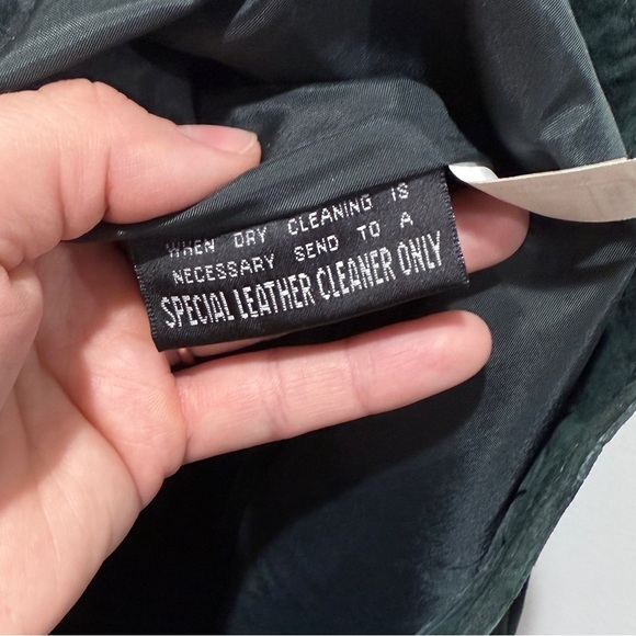 Wilsons Leather Suede Mini Skirt Sz 6 Emerald Green Fall Staple Classic Y2K 90s - Picture 10 of 12